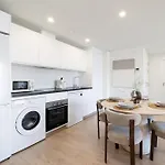 Paype By Aora アパート