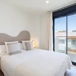 Paype By Aora Daire *